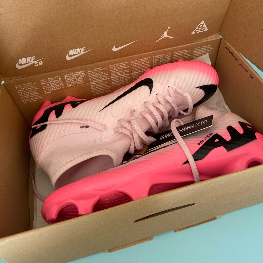 Nike Zoom SuperFly 9 Academy Cleats: Men’s 7 Women’s 8.5 - Picture 2 of 7